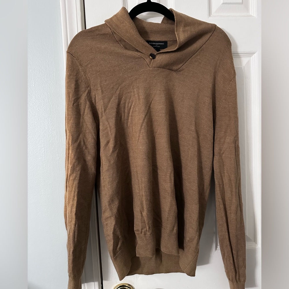 Banana Republic Men's Tan Merino Wool Sweater